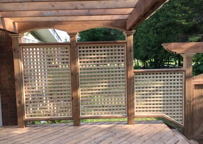 Lakeside Fence & Deck